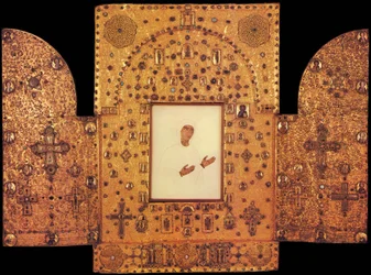 Il trittico dorato della Vergine Maria dal Monastero di Khakhuli in Georgia